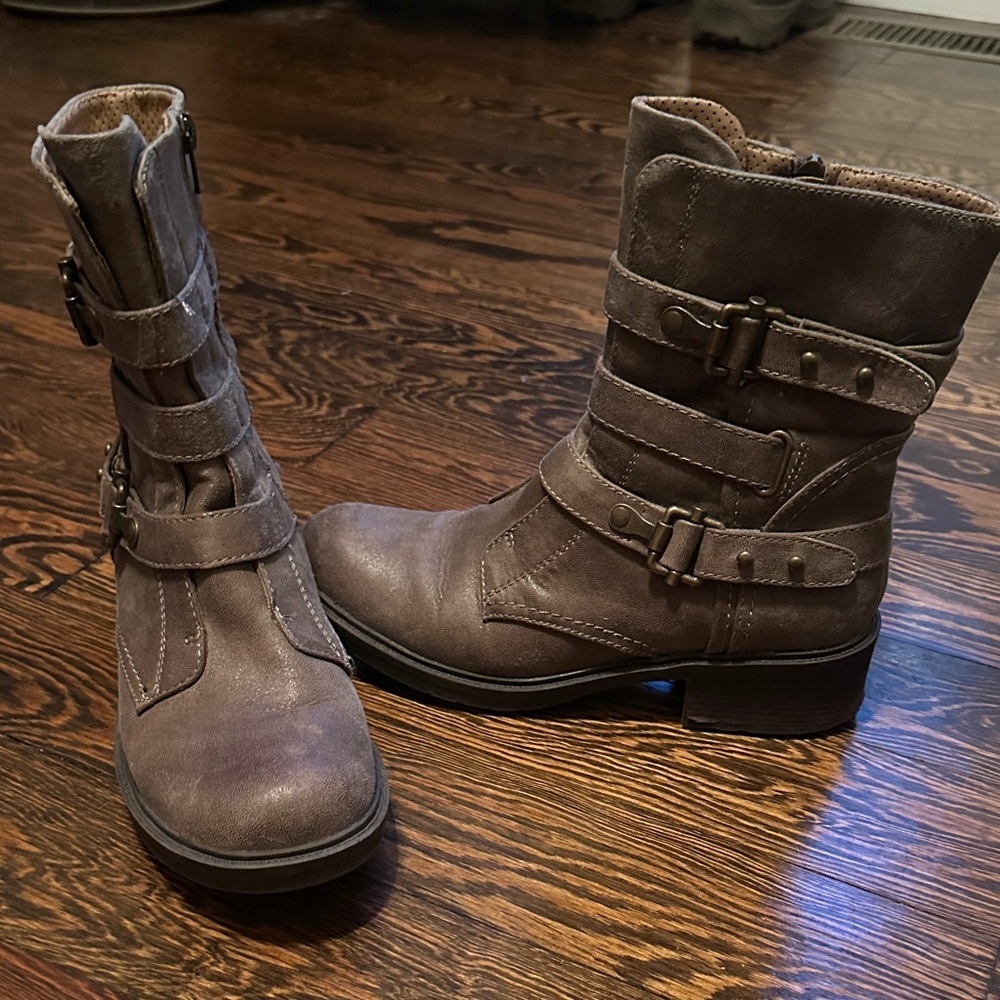 BareTraps Women's Brown Buckle Combat Boots